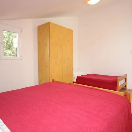 Apartment With A Parking Space Zavala, Hvar - 8912